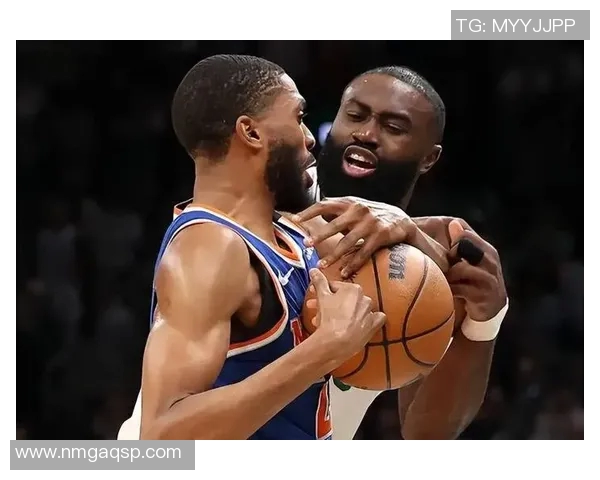 双探花缺阵,怀特22+8+8,杰伦格林8中1,绿军送太阳交手5连败